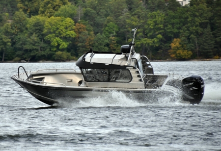 Arronet 245 Surprise L - Produktbild 1 (Marinmäklarna)