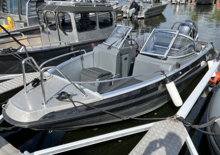 Buster XXL - Produktbild 1 (Marinmäklarna)