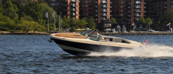 Chris craft Corsair 25 - Marinmäklarna