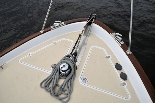 Legacy 34 Jet Express - Marinmäklarna AB