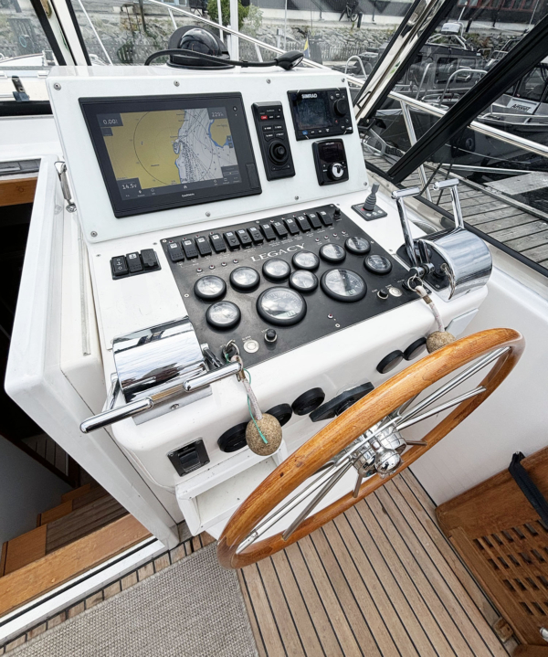 Legacy 34 Jet Express - Bild 10