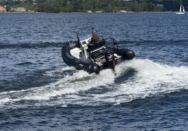 Zodiac 5.5 PRO - Marinmäklarna